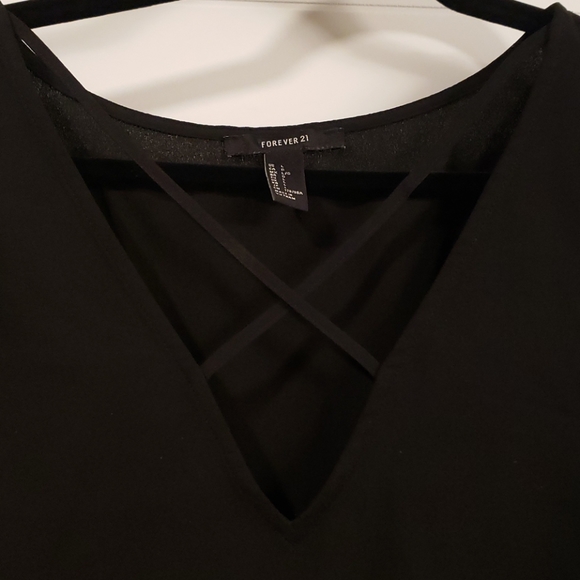 Forever 21 elegant balck shirt L - Picture 3 of 5